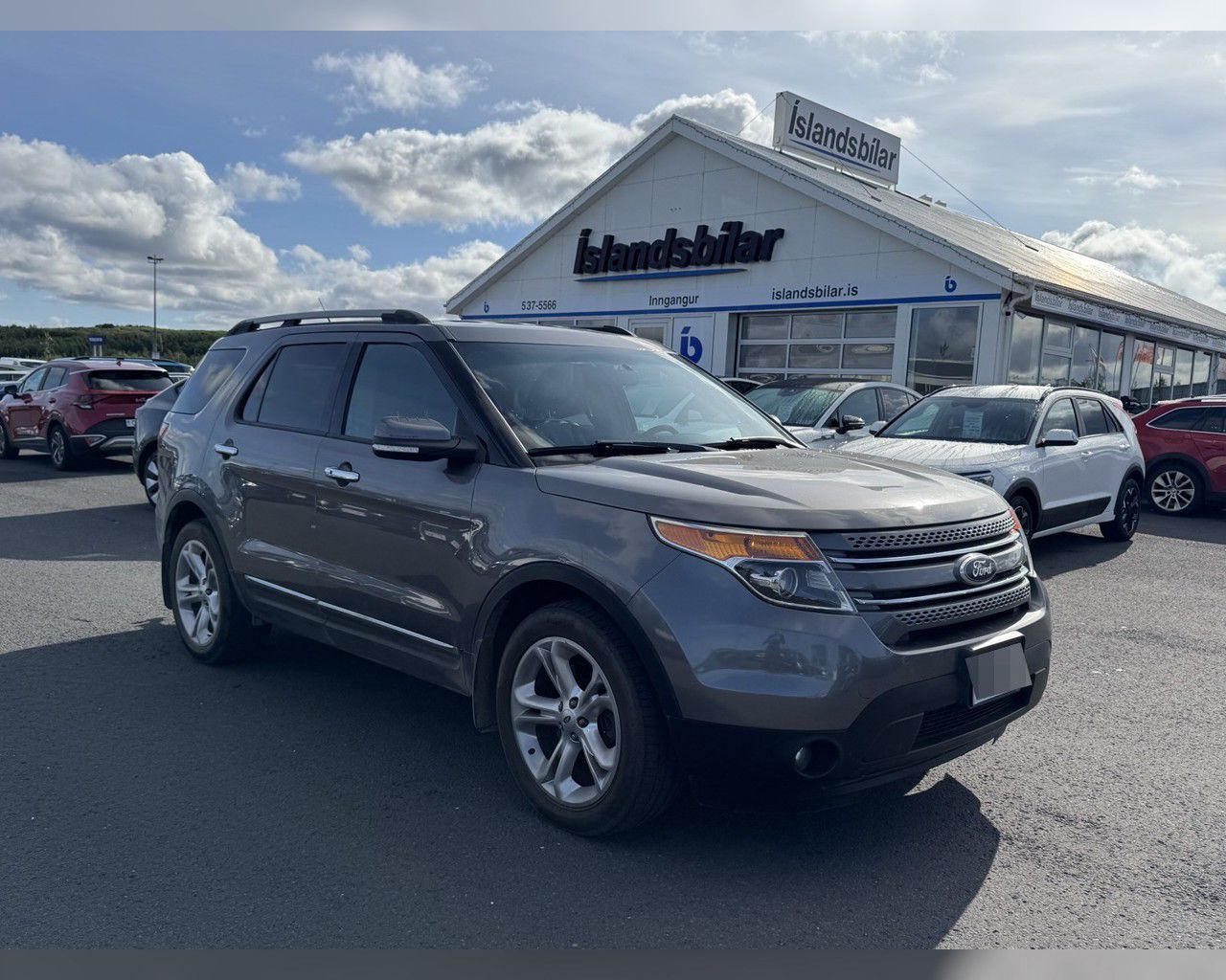 Ford Explorer